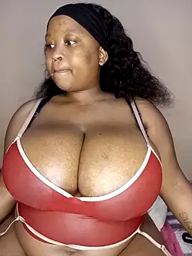 Hotty-boobsxxx online show from April 11, 10:13 pm