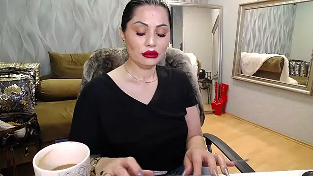 Sara Poison online show from April 21, 2:51 am