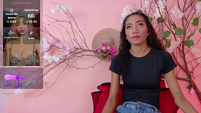 Charlotte Love10 online show from April 28, 11:58 am