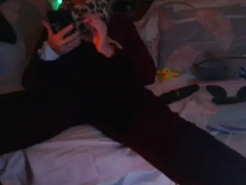 VeneRed online show from November 28, 7:06 pm