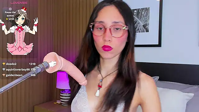 doll bella  online show from April 25, 7:44 pm