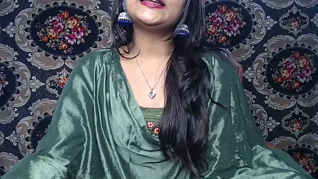 Wish Queen online show from February 28, 6:51 pm