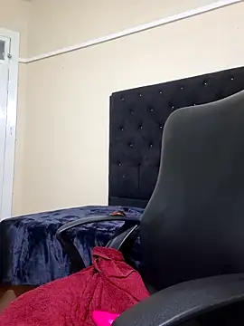 sexy boobs97 online show from April 20, 7:28 pm