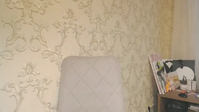 DolphinDreams online show from February 16, 10:04 am