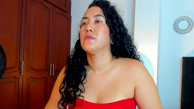 kathyajhonss online show from April 24, 10:12 pm