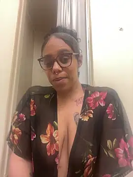 Princess Desirae online show from April 11, 6:41 am