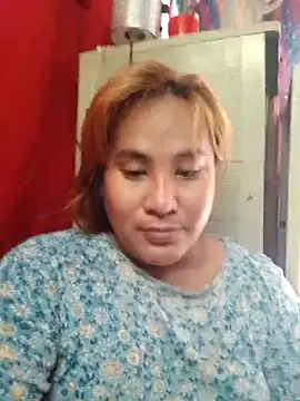 Snapshot of UrAmazingCassy chatting on October 2, 3:00 am UrAmazingCassy online show from October 2, 3:00 am