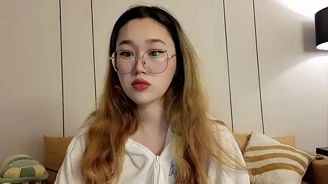 Jennatyan online show from April 20, 2:03 am