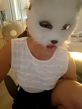 SexyLayla1 online show from June 22, 7:16 am