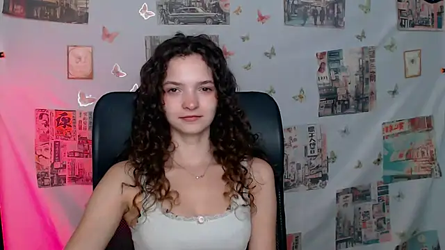  SusieSu  online show from May 30, 6:33 am