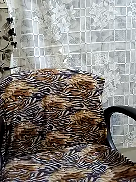 kindar-joy online show from October 6, 3:12 am