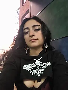 Lila Desiree online show from June 12, 11:02 pm