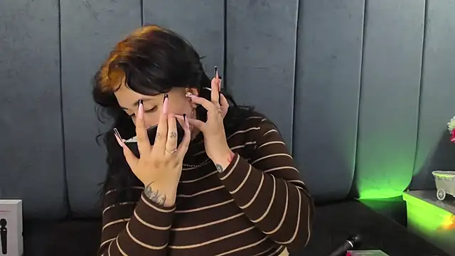 Victoria Rossy online show from April 27, 10:07 pm