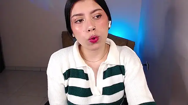 iam emy online show from June 22, 11:46 pm