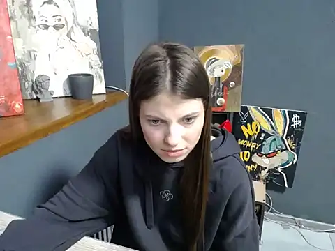 felicity gold online show from February 27, 8:14 am