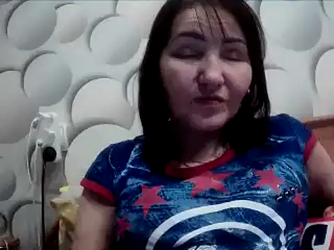 ClaireSunset online show from March 4, 6:47 pm