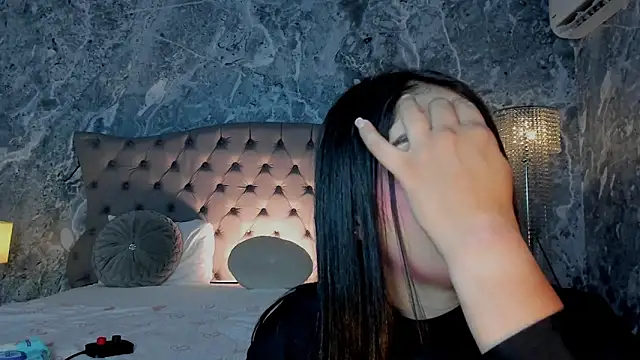 Belliinda 21 online show from June 9, 7:13 pm
