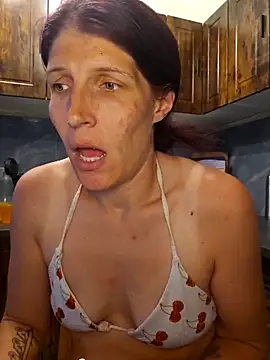 Lenchen  online show from April 20, 7:50 pm