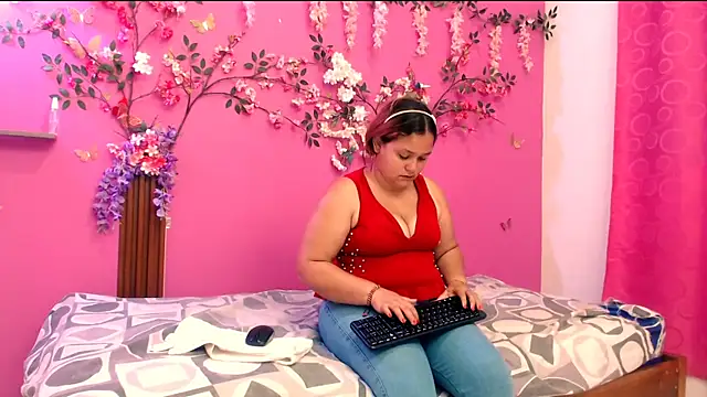 analintimacy18 online show from November 24, 7:05 pm