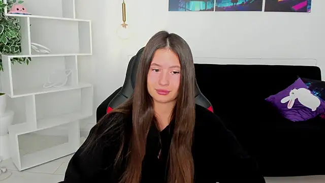 milaleoneli online show from November 25, 3:09 am