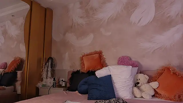 JullyBlair online show from April 24, 4:26 am