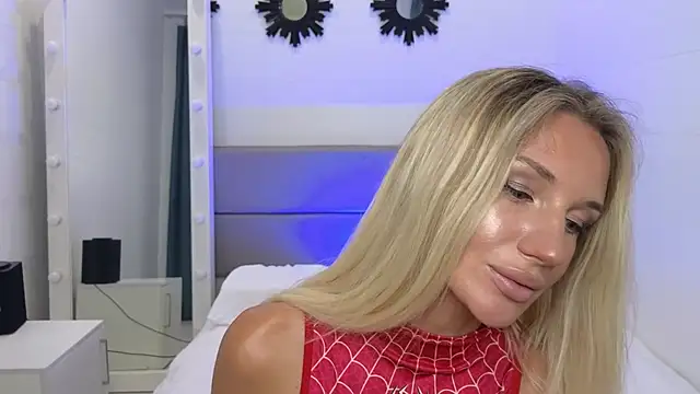Megan Kira online show from June 13, 6:22 am