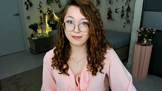 SereneFlame online show from April 26, 7:22 pm