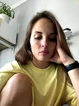 AmiLavs online show from October 6, 10:54 am