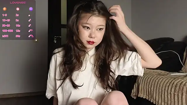 hoshina sayeri online show from April 18, 8:31 pm