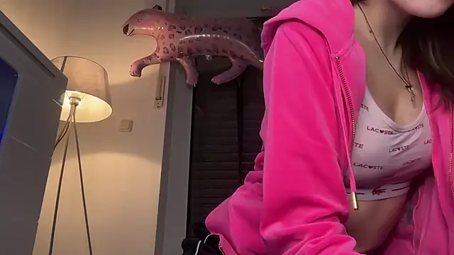 EmilyWi  online show from January 10, 10:58 pm