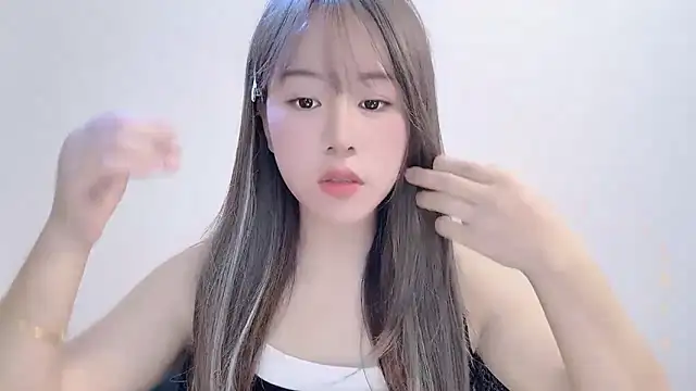 chloe-01 online show from November 29, 4:27 am