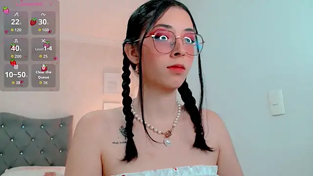 Snapshot of brooklove_doll chatting on September 27, 6:53 am brooklove doll online show from September 27, 6:53 am