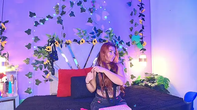 BRITHANY SPARK online show from April 25, 1:41 am