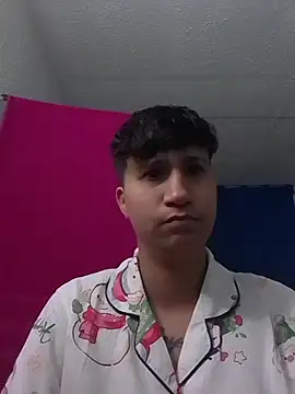 Im Milan Rs online show from February 16, 2:00 am