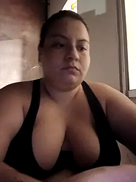 Snapshot of carola_hotwife chatting on September 27, 10:39 pm carola hotwife online show from September 27, 10:39 pm