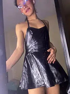 Sara Sofia Gonzales online show from April 24, 1:36 pm