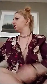 Wonder Lust27 online show from February 17, 8:41 pm