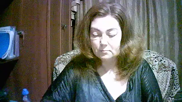 Snapshot of Madame-Butterfly chatting on October 16, 2:09 pm Madame-Butterfly online show from October 16, 2:09 pm