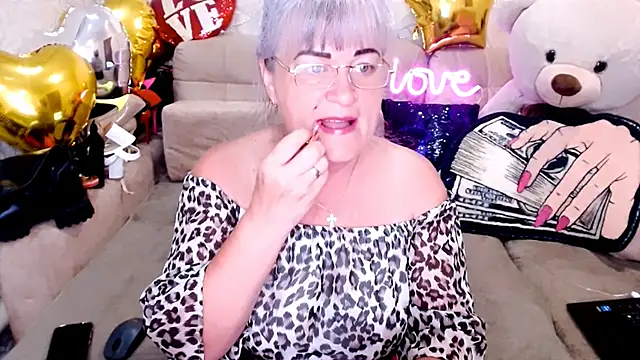 SiberiabBerry online show from June 6, 3:13 am