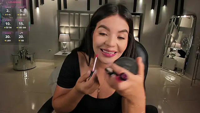 ValeriaRoldanX online show from November 18, 3:18 am