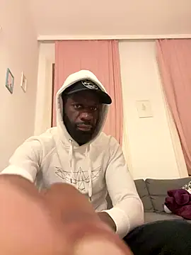 MacTroy online show from October 27, 10:48 pm