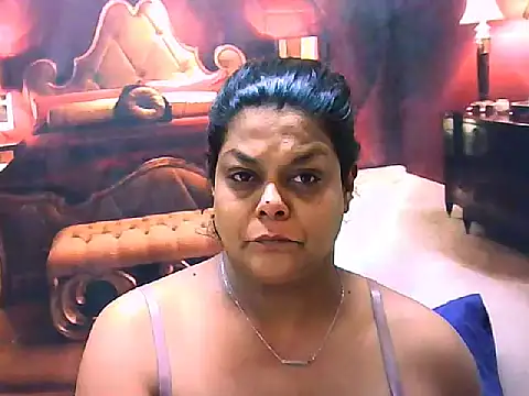 indianCherryPie online show from April 11, 6:41 am