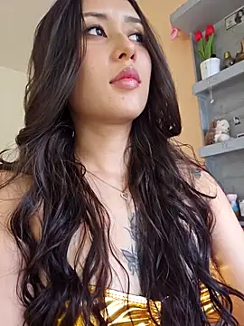 Selena blake online show from April 25, 7:00 pm