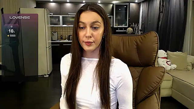 Doll Jasmine  online show from May 31, 7:04 pm