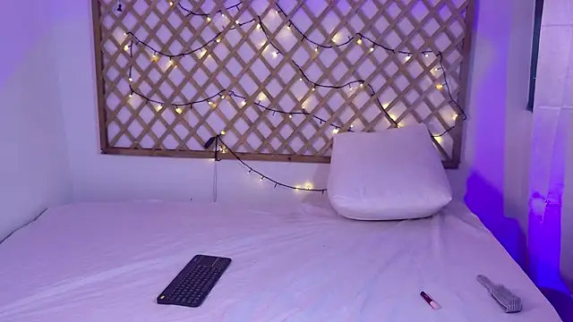 anietorres online show from April 27, 11:57 pm