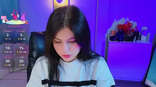 Jenna Adams  online show from December 2, 2:57 am