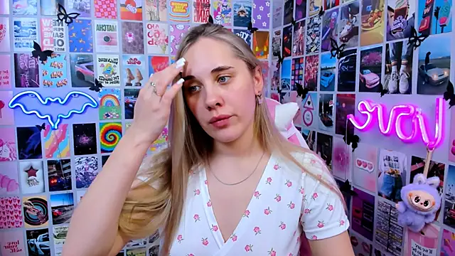 MiaMilas online show from January 13, 3:05 pm