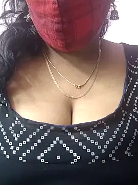 mallu-sumi online show from October 29, 10:41 am