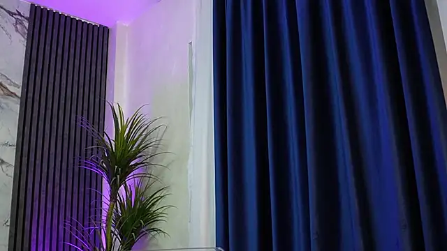 blondie muller online show from April 27, 7:44 pm