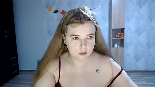 Snapshot of Melina_Hot9 chatting on September 30, 3:17 pm Melina Hot9 online show from September 30, 3:17 pm